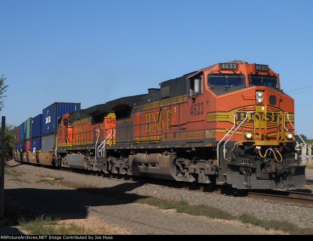 BNSF 4633 East